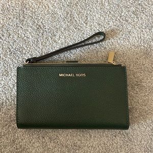 Michael Kors Wristlet